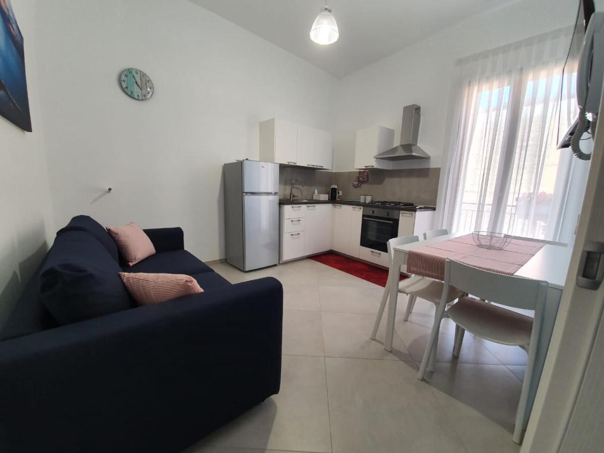 Magilu Case Con Jacuzzi Castellammare del Golfo Exterior photo